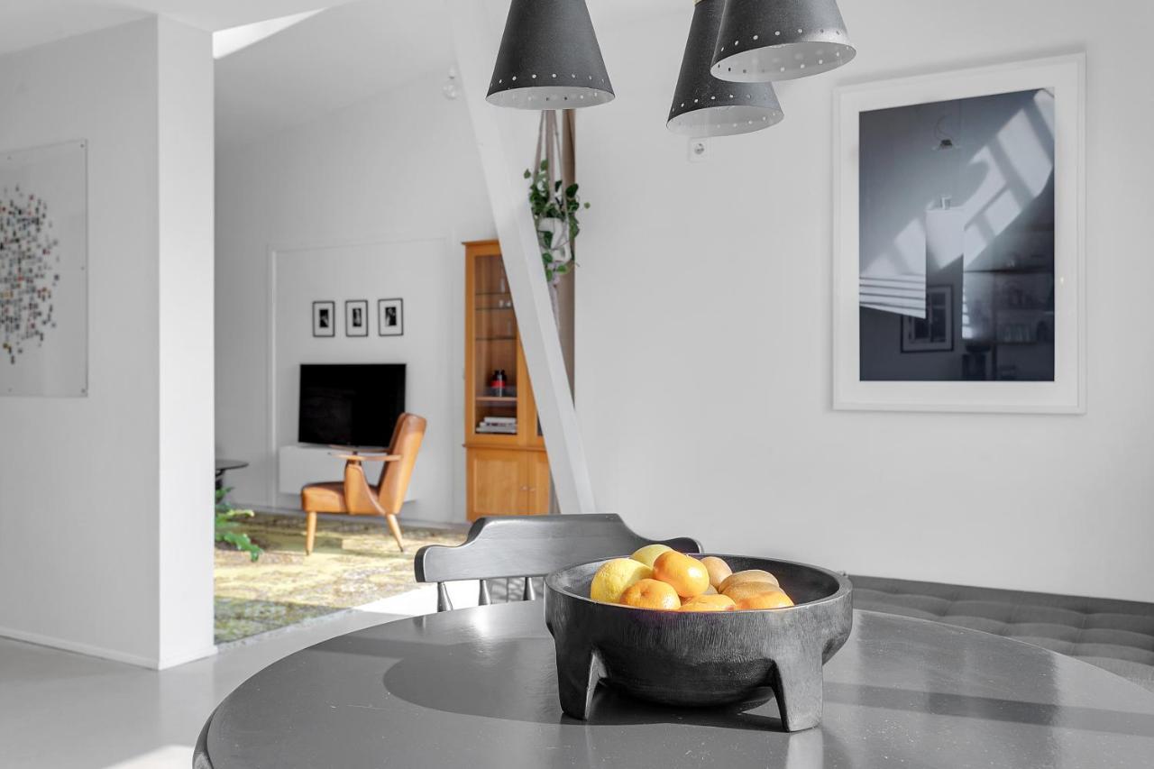 Eyvindarholt Guesthouse Álftanes Екстериор снимка