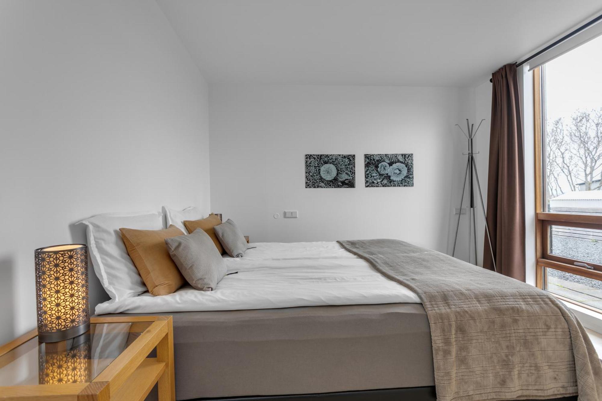 Eyvindarholt Guesthouse Álftanes Екстериор снимка